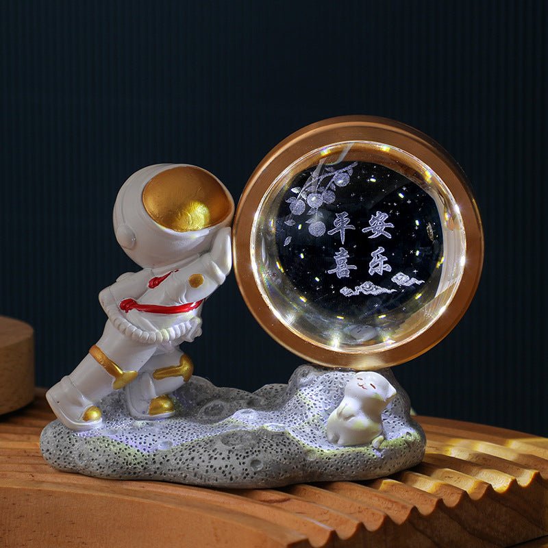 Astronaut Small Night Lamp 3D Inner Carving - EliteDomain